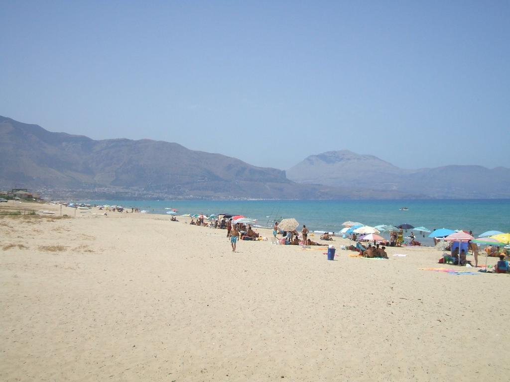 阿尔卡莫马里纳Visitsicilia Bianca Mare公寓 外观 照片